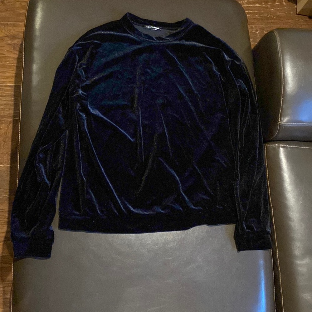 Velvet pants and shirt Fashion Nova